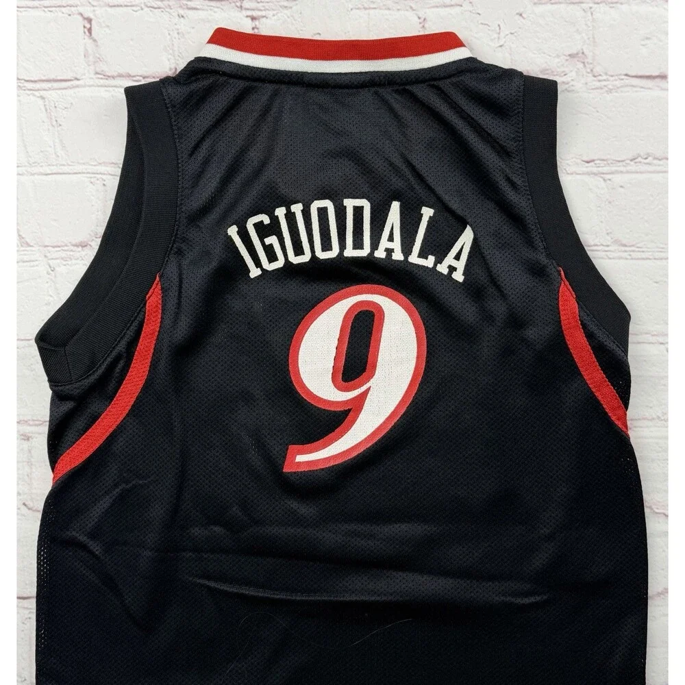 Adidas Philadelphia 76ers Andre Iguodala #9 NBA Swingman Jersey KIDS Large Black